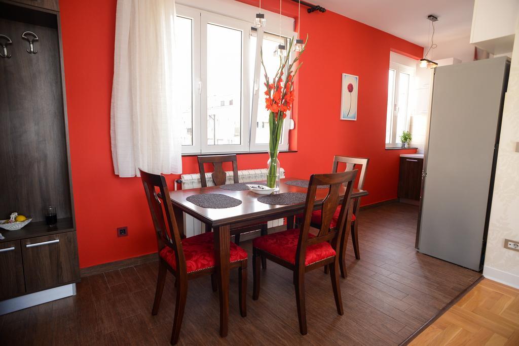 Apartments Belvedere Belgrade Bilik gambar